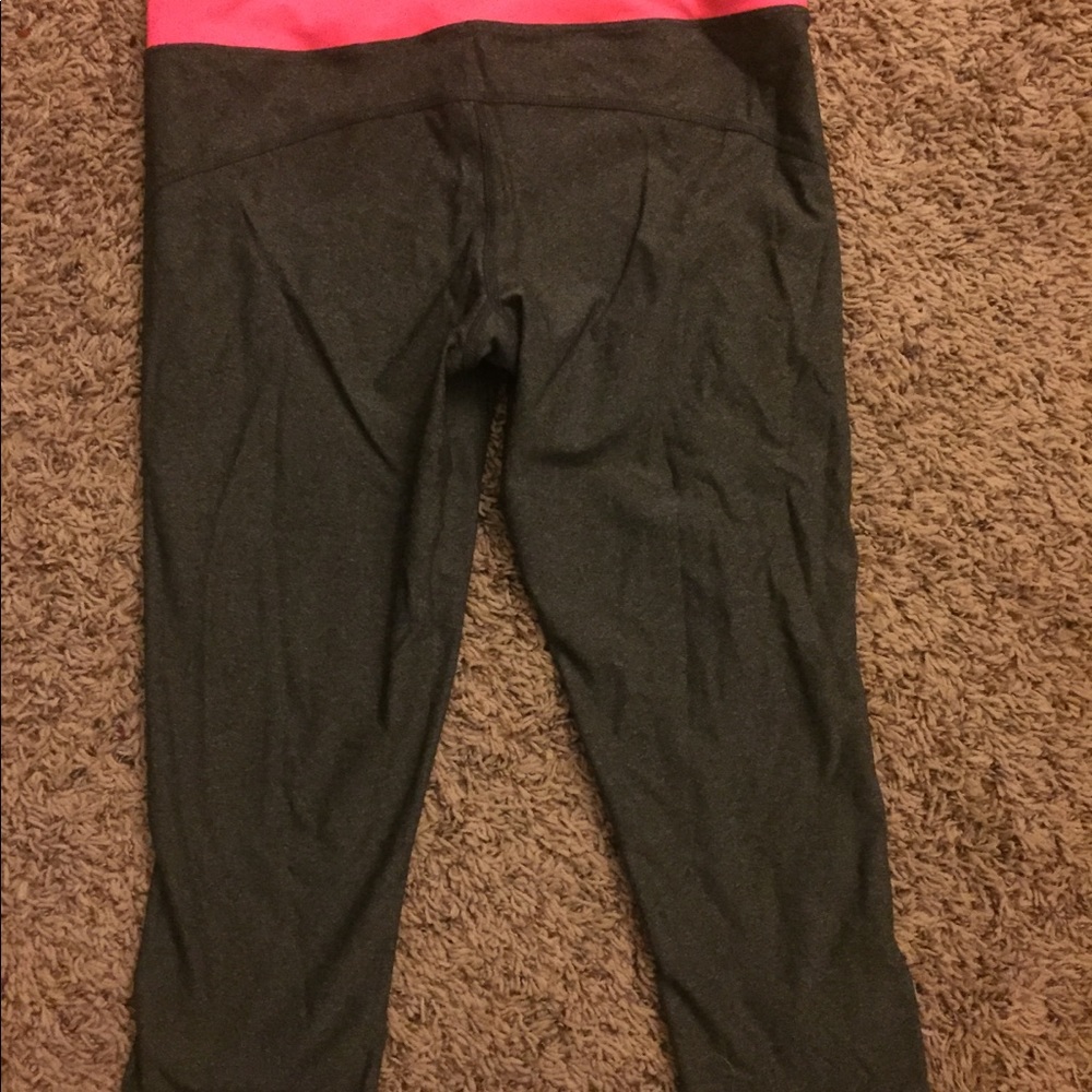 Cropped Leggings